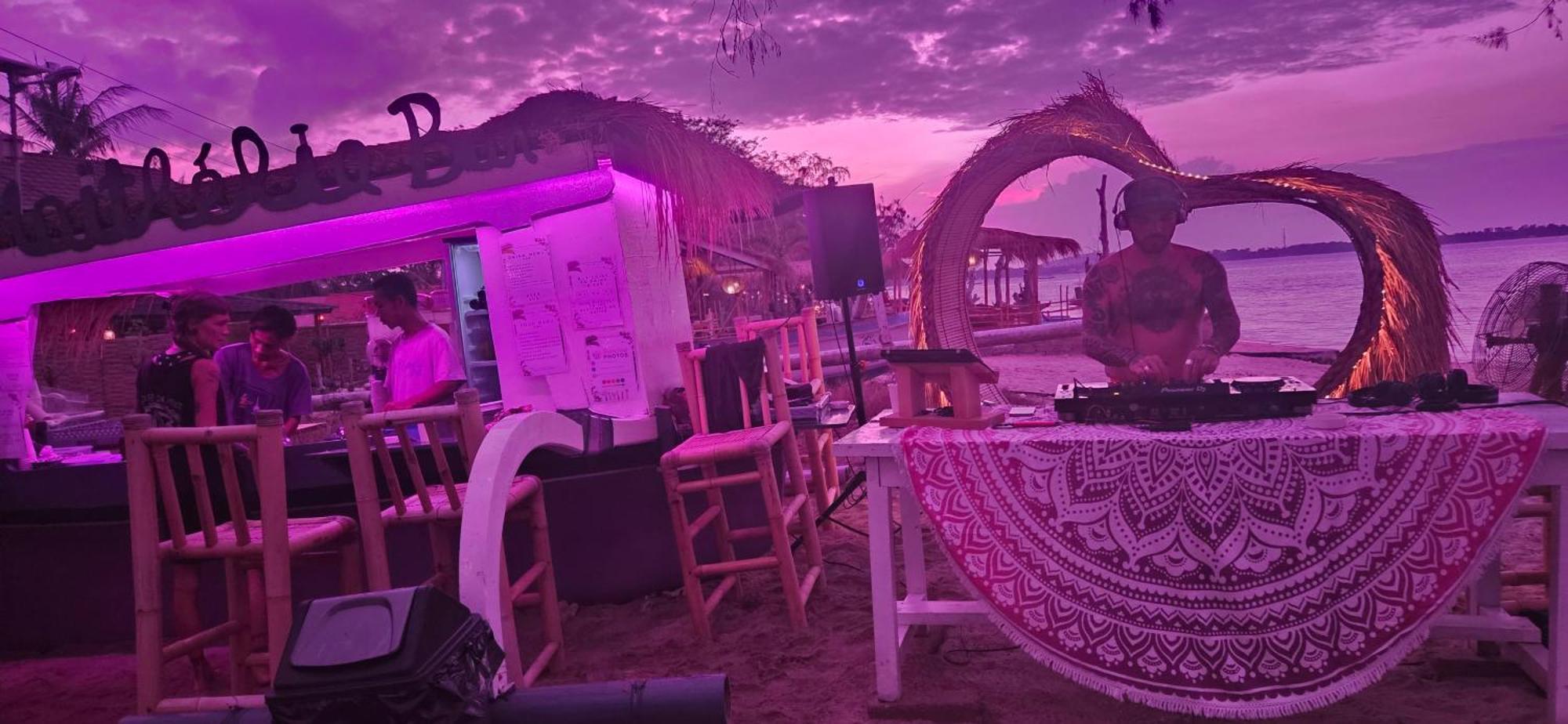 Purple Beach - Maithelia - Gili Air Exteriör bild